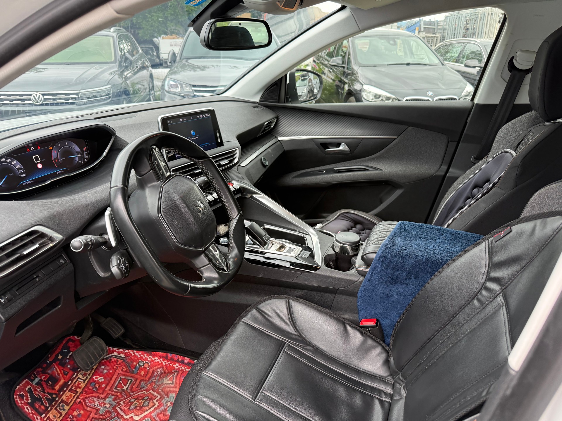 PEUGEOT 5008 1.5 BlueHDi Active ETA-image-6