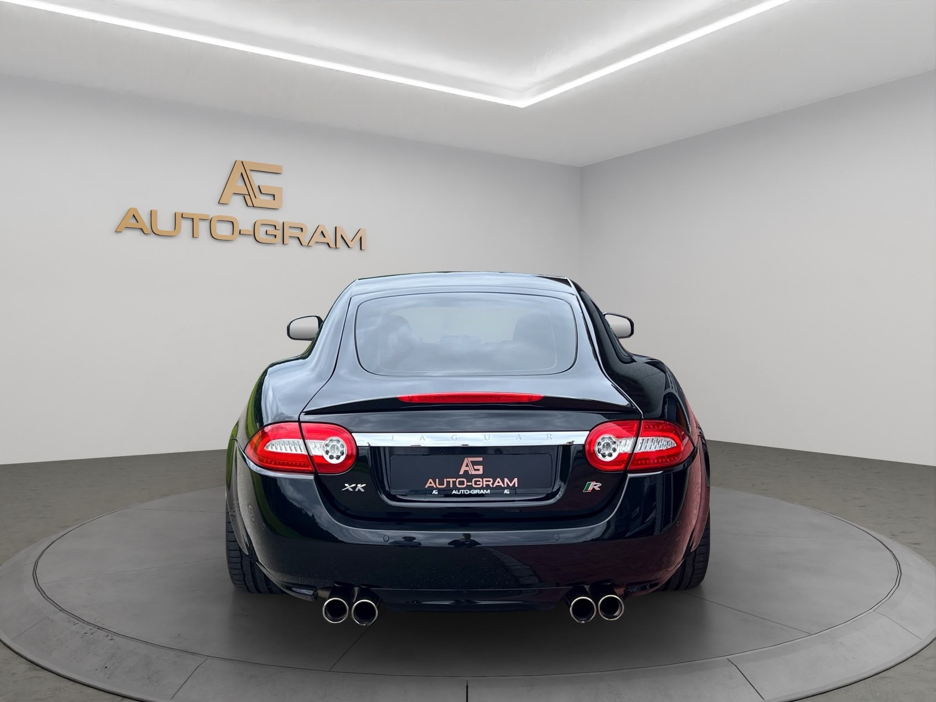JAGUAR XKR 5.0 V8 SC Automatic-showroom-element-3