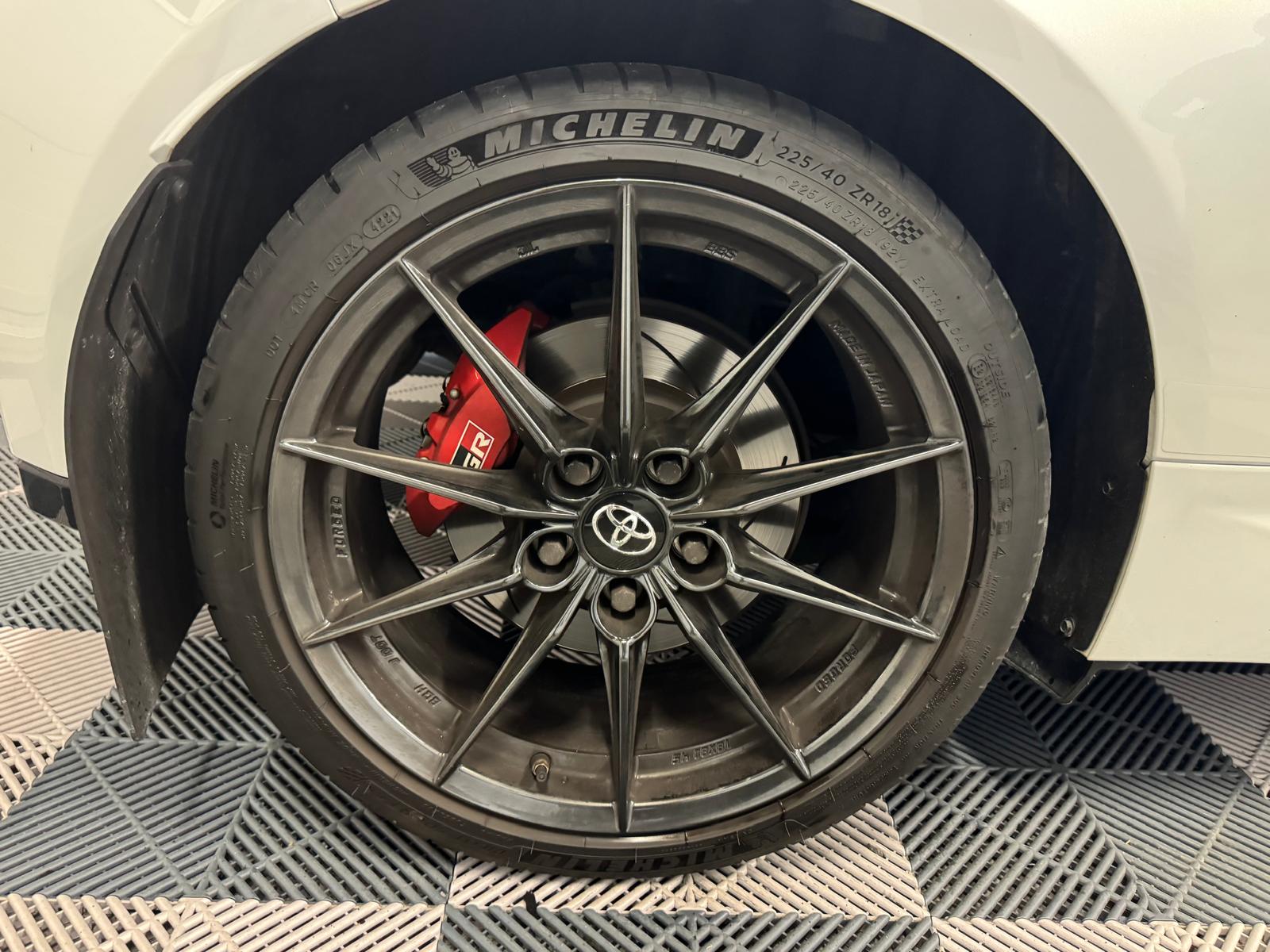 TOYOTA Yaris 1.6 GR Sport-image-24