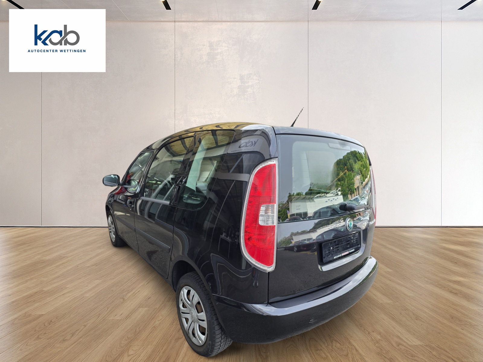SKODA Roomster 1.2 TSI Elegance DSG-image-6