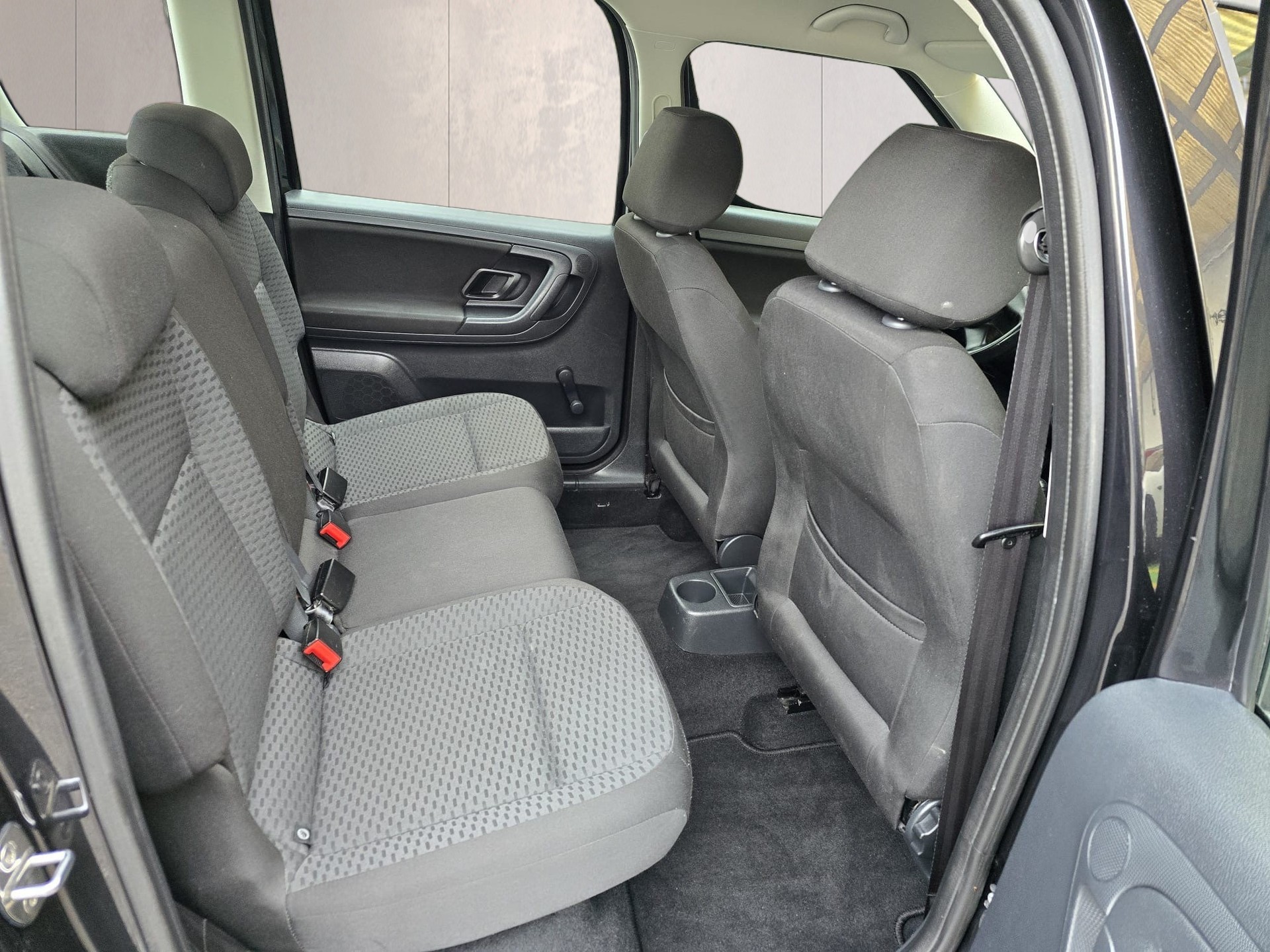 SKODA Roomster 1.2 TSI Elegance DSG-image-14