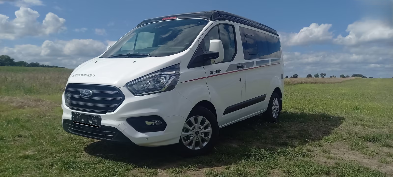 FORD Dethleffs Globevan-showroom-element-1