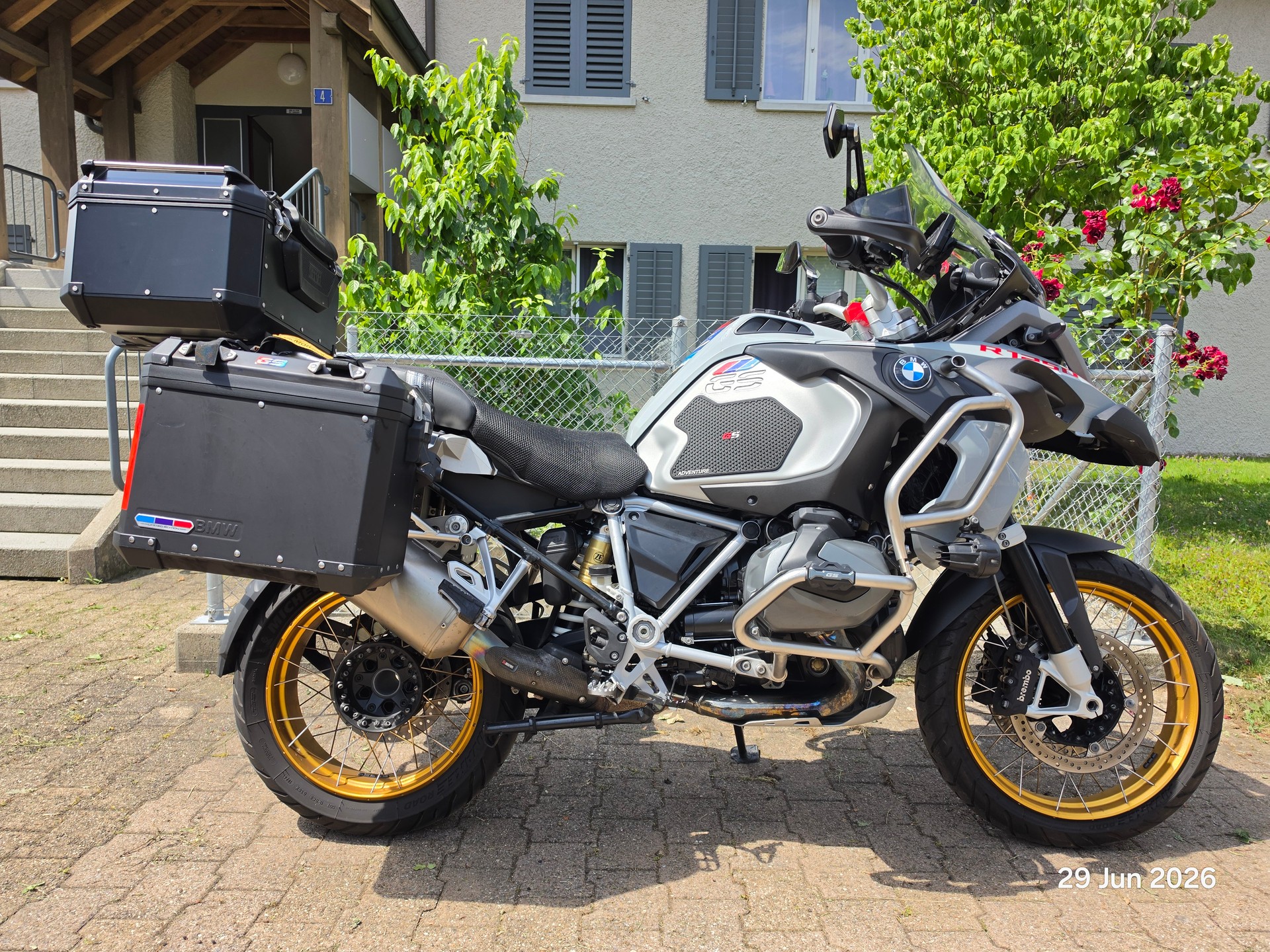 BMW R 1250 GS Adventure-image-3