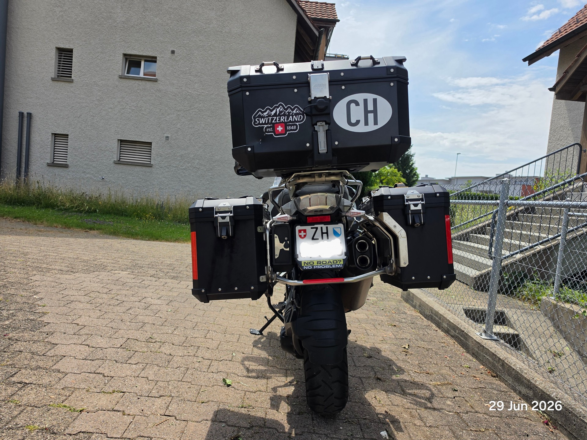 BMW R 1250 GS Adventure-image-12