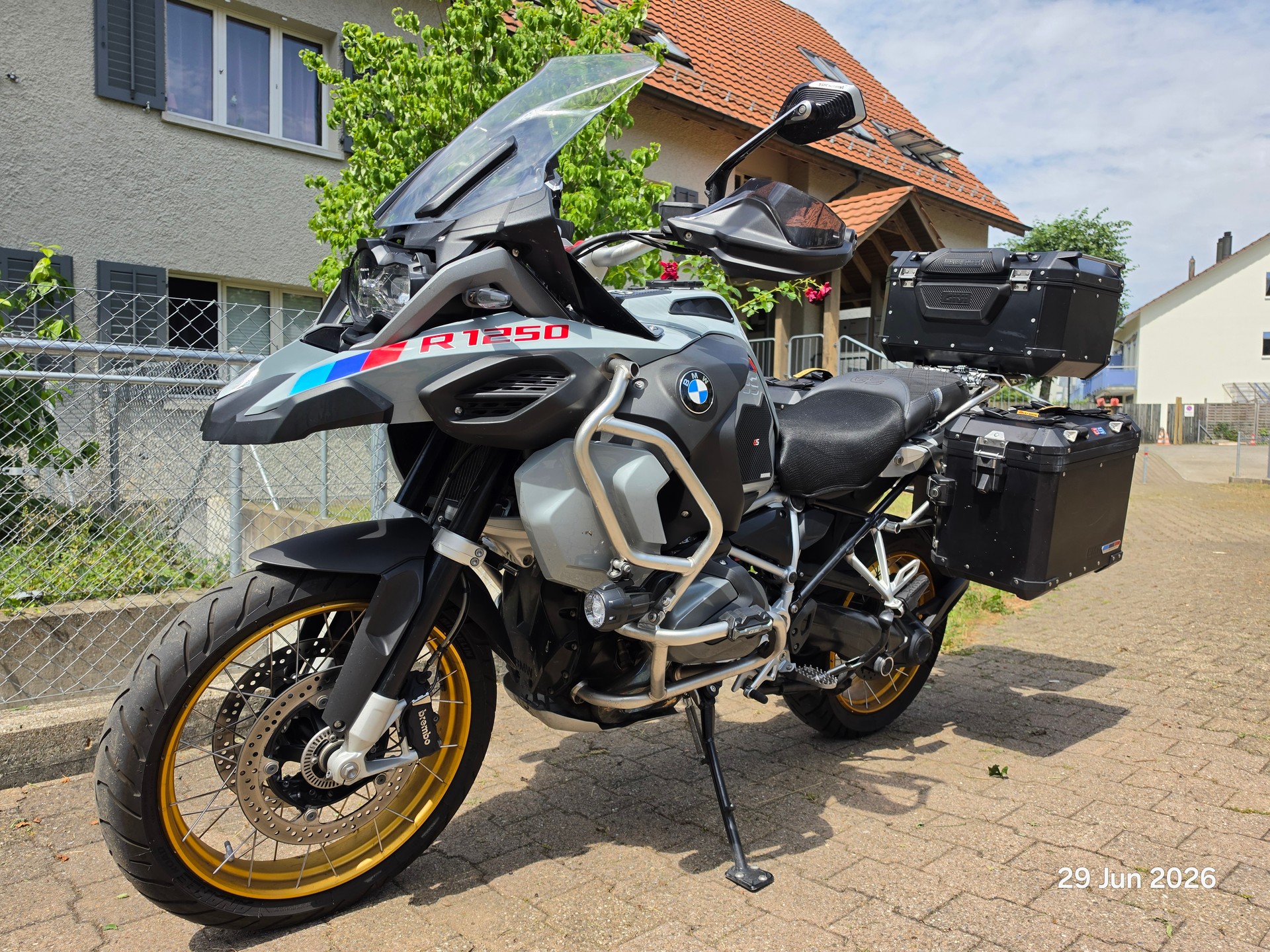 BMW R 1250 GS Adventure-image-10