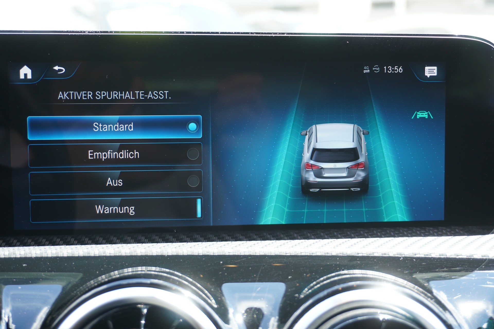MERCEDES-BENZ A 180 Style 7G-DCT-image-26