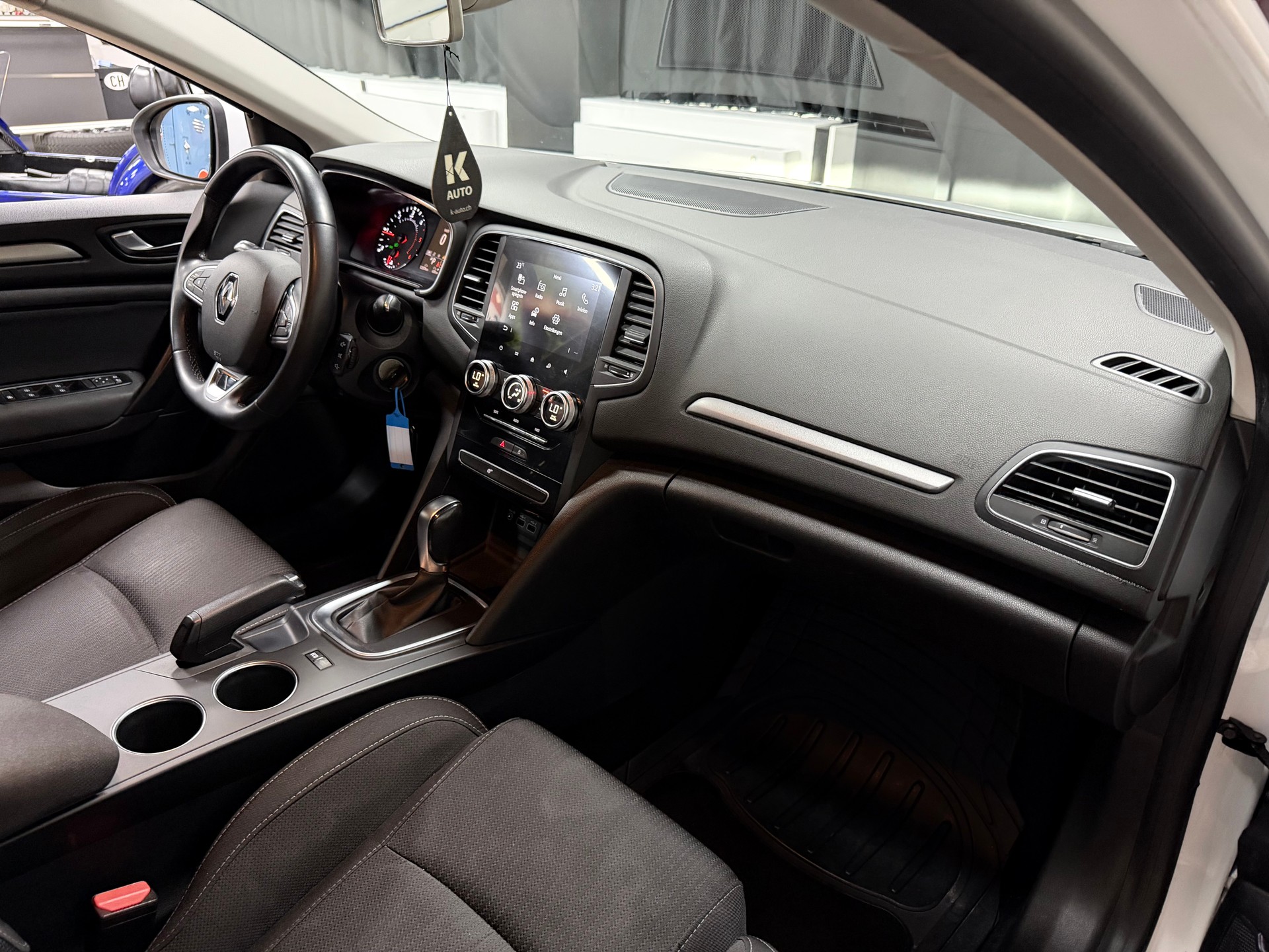 RENAULT Mégane Grandtour 1.5 dCi Business EDC-image-19