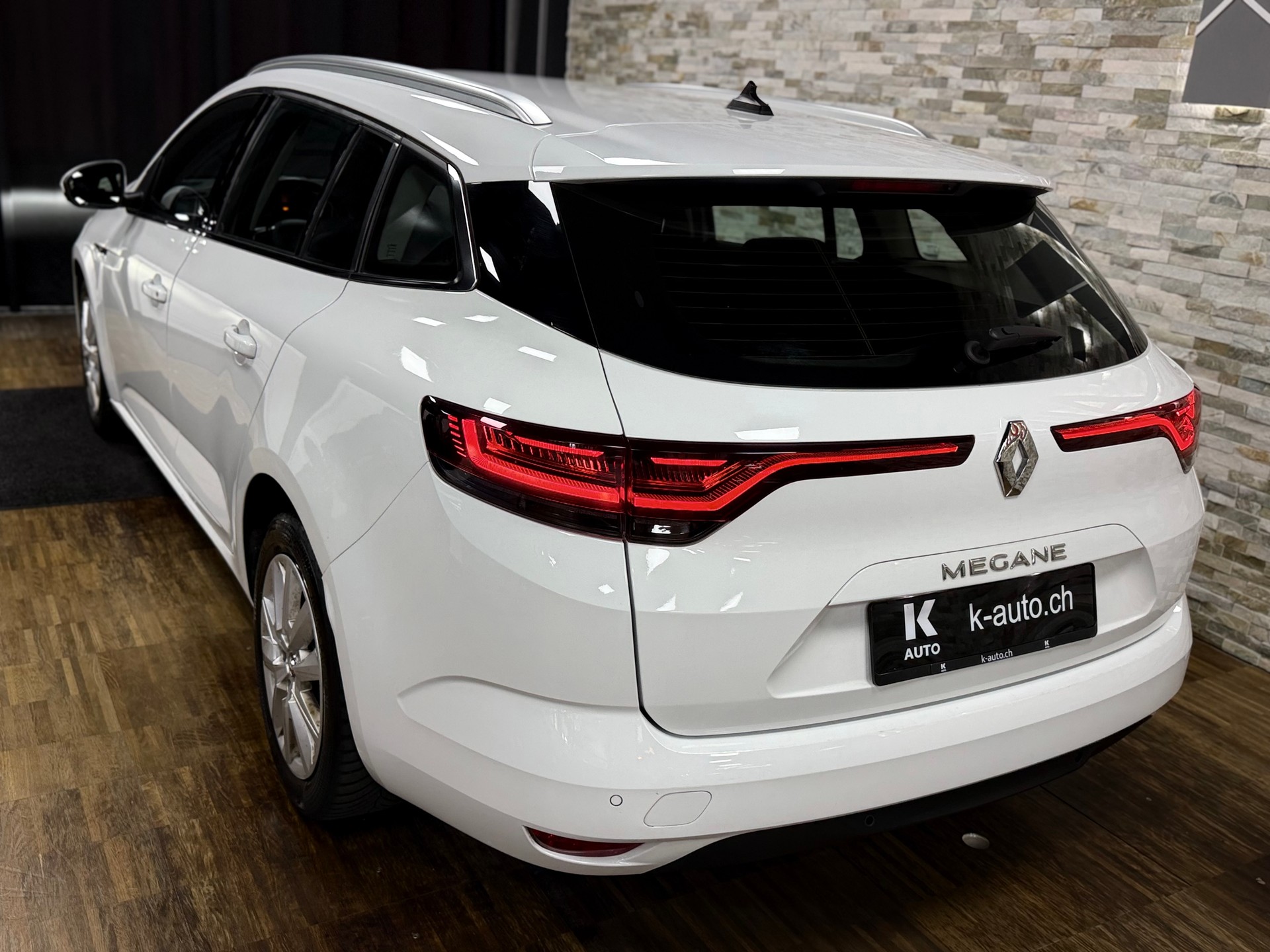 RENAULT Mégane Grandtour 1.5 dCi Business EDC-showroom-element-1