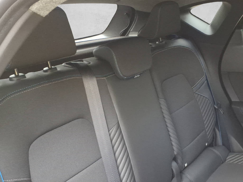 RENAULT Captur 1.3 TCe 140 esprit Alpine EDC-image-9