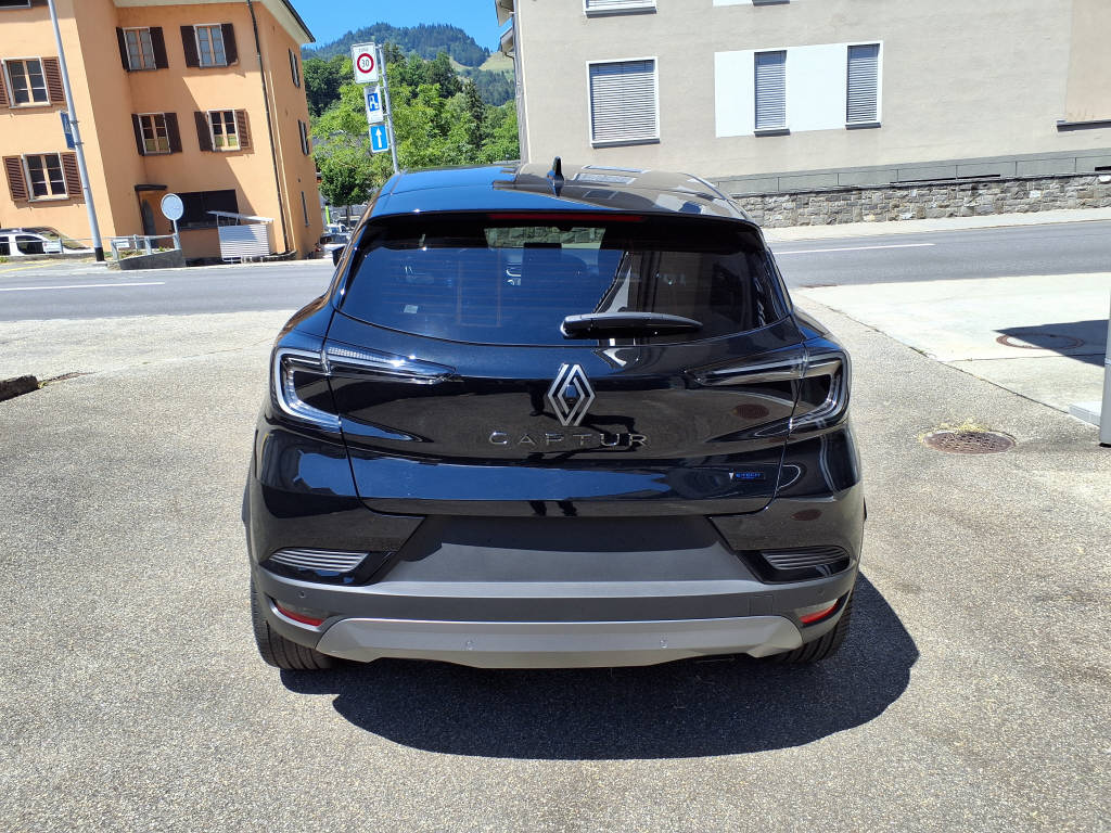 RENAULT Captur 1.3 TCe 140 esprit Alpine EDC-image-2