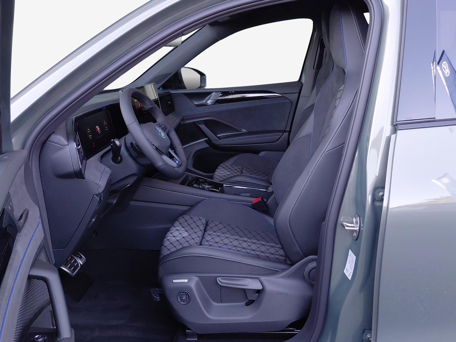 VW Tiguan 1.5 TSI evo2 eHybrid R-Line DSG-image-7