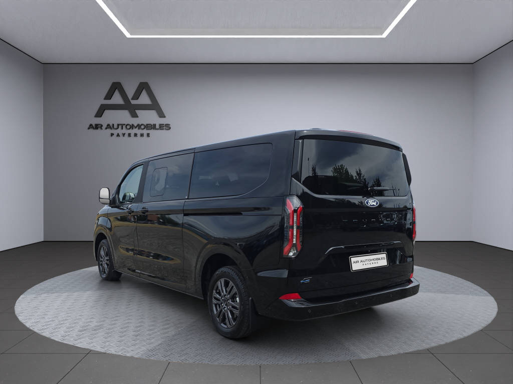 FORD E-Tourneo C bus 340 L2 Titanium-image-5