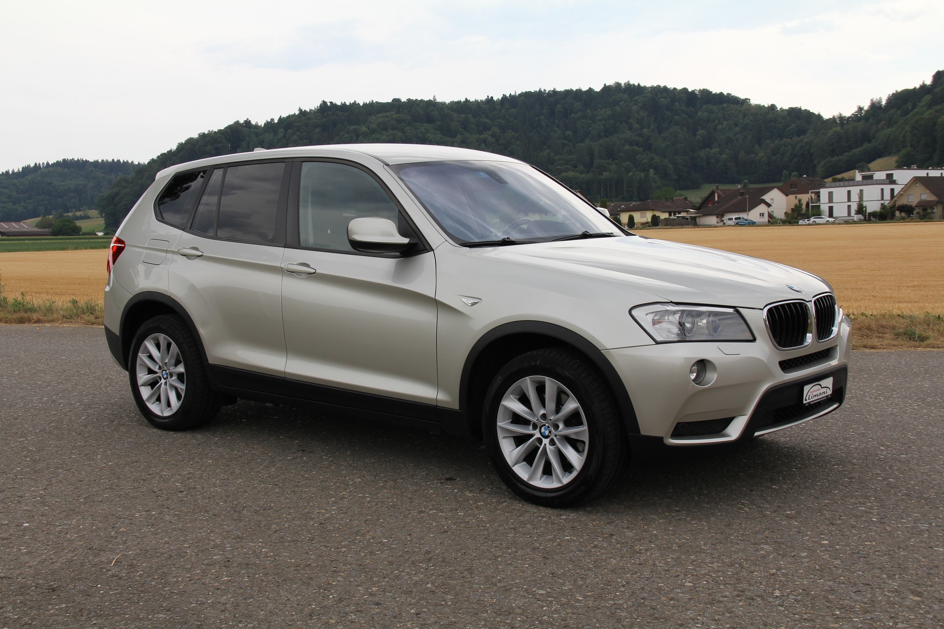 BMW X3 xDrive 20d Steptronic-showroom-element-3