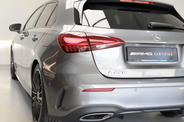 MERCEDES-BENZ A 220 4Matic 8G-DCT-showroom-element-3