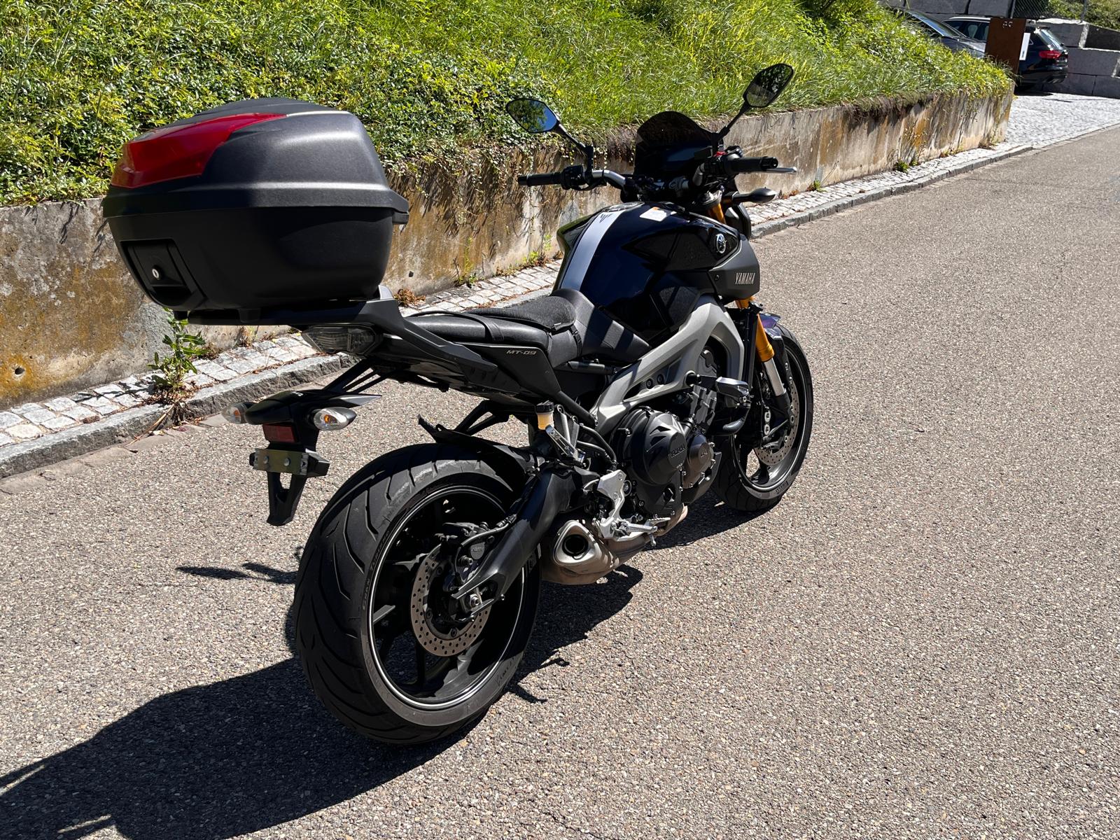 YAMAHA MT-09 ABS-image-3