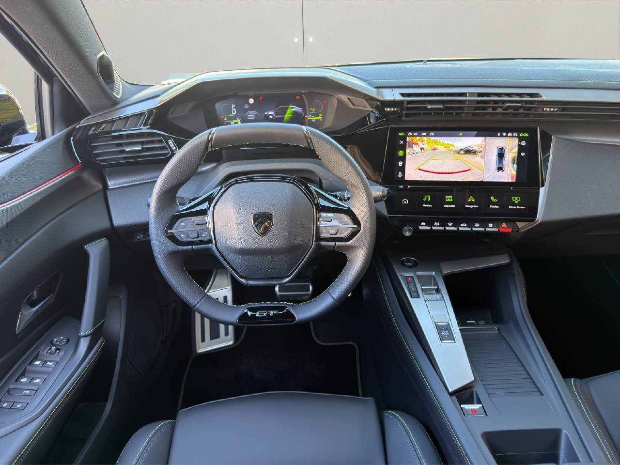 PEUGEOT 408 1.2 Hybrid GT-image-4