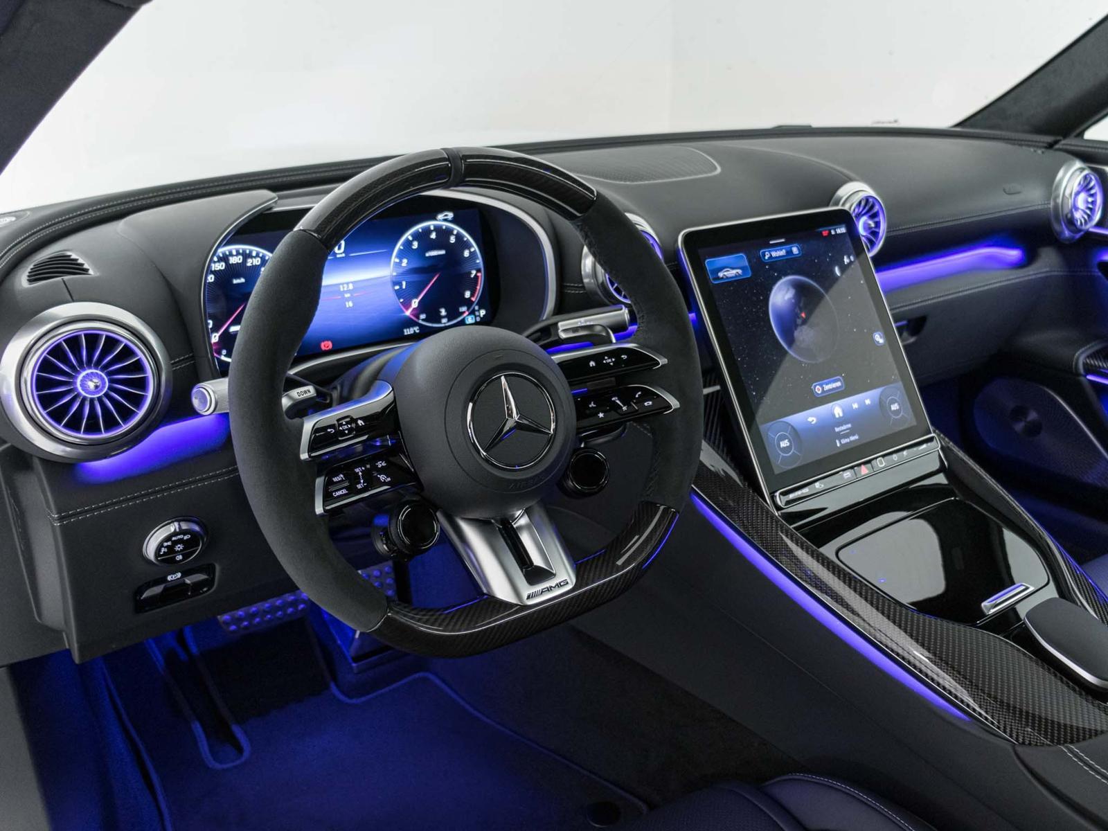 MERCEDES-BENZ AMG GT 63 4MATIC+ "Executive Edition"-image-10