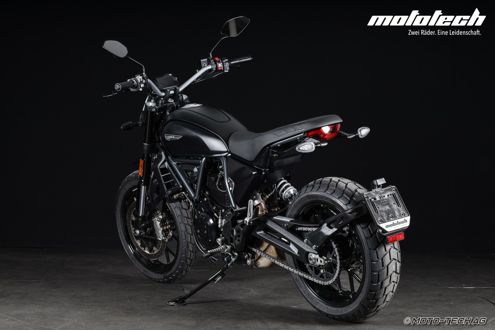 DUCATI Scrambler 803 Icon Dark (35/53kW)-image-3