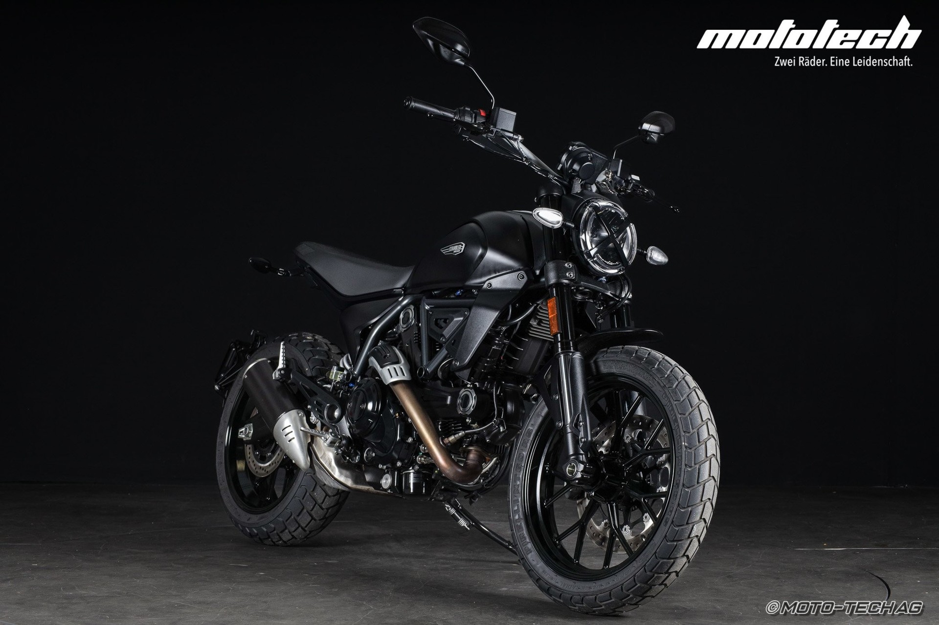 DUCATI Scrambler 803 Icon Dark (35/53kW)-image-0
