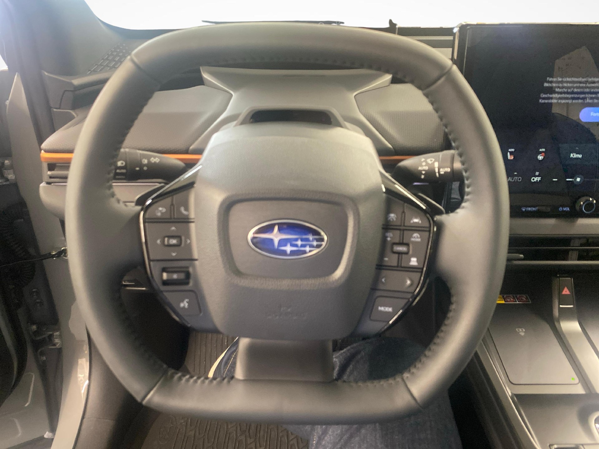 SUBARU Uncharted eV Luxury AWD-showroom-element-2