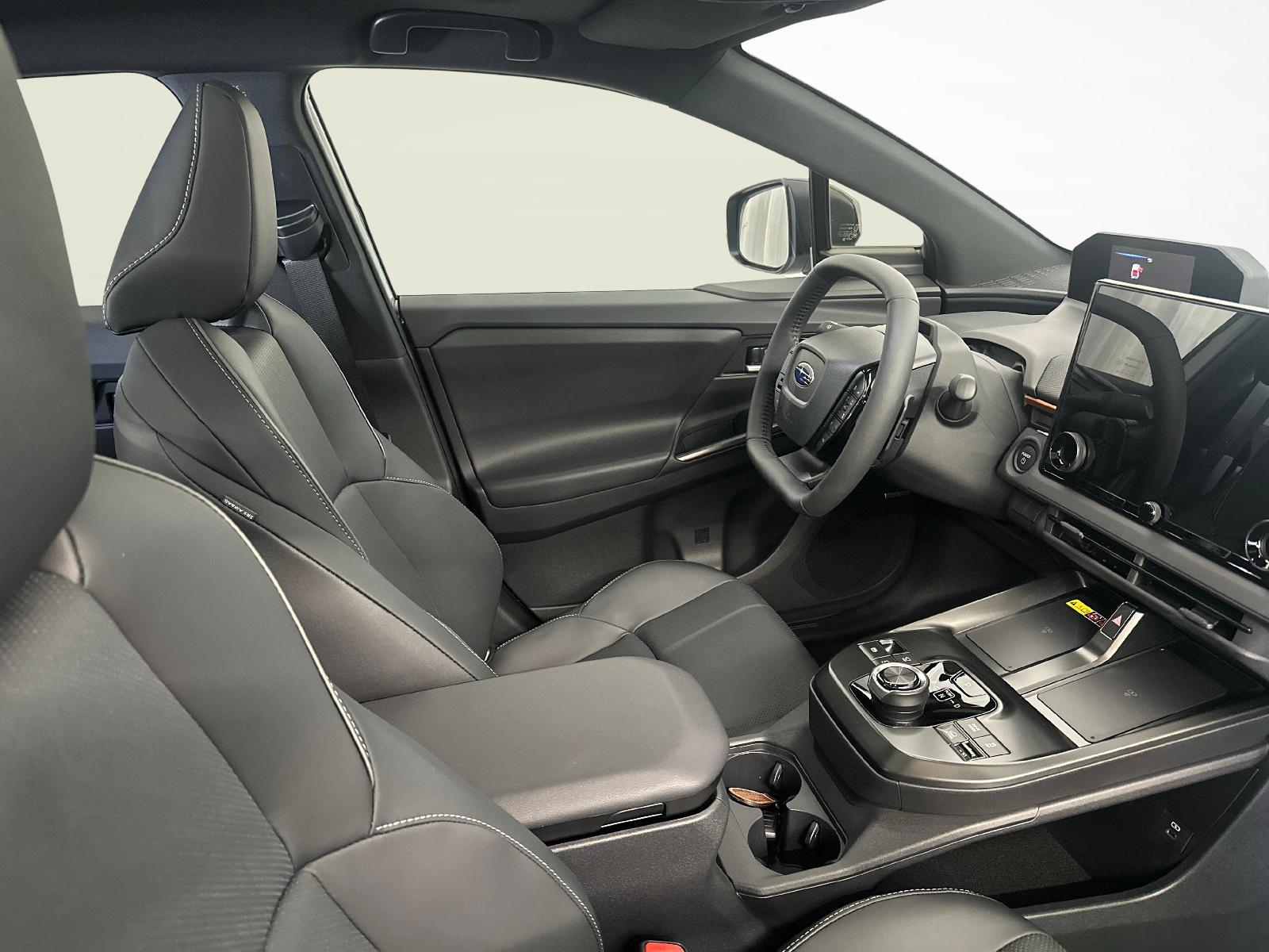 SUBARU Uncharted eV Luxury AWD-showroom-element-1