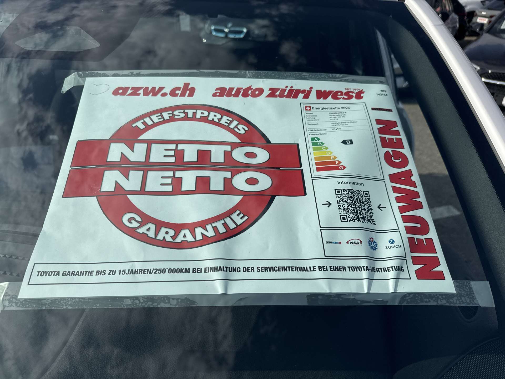 TOYOTA Aygo X 1.5 Comfort NEUES MODELL e-CVT Automat-showroom-element-3