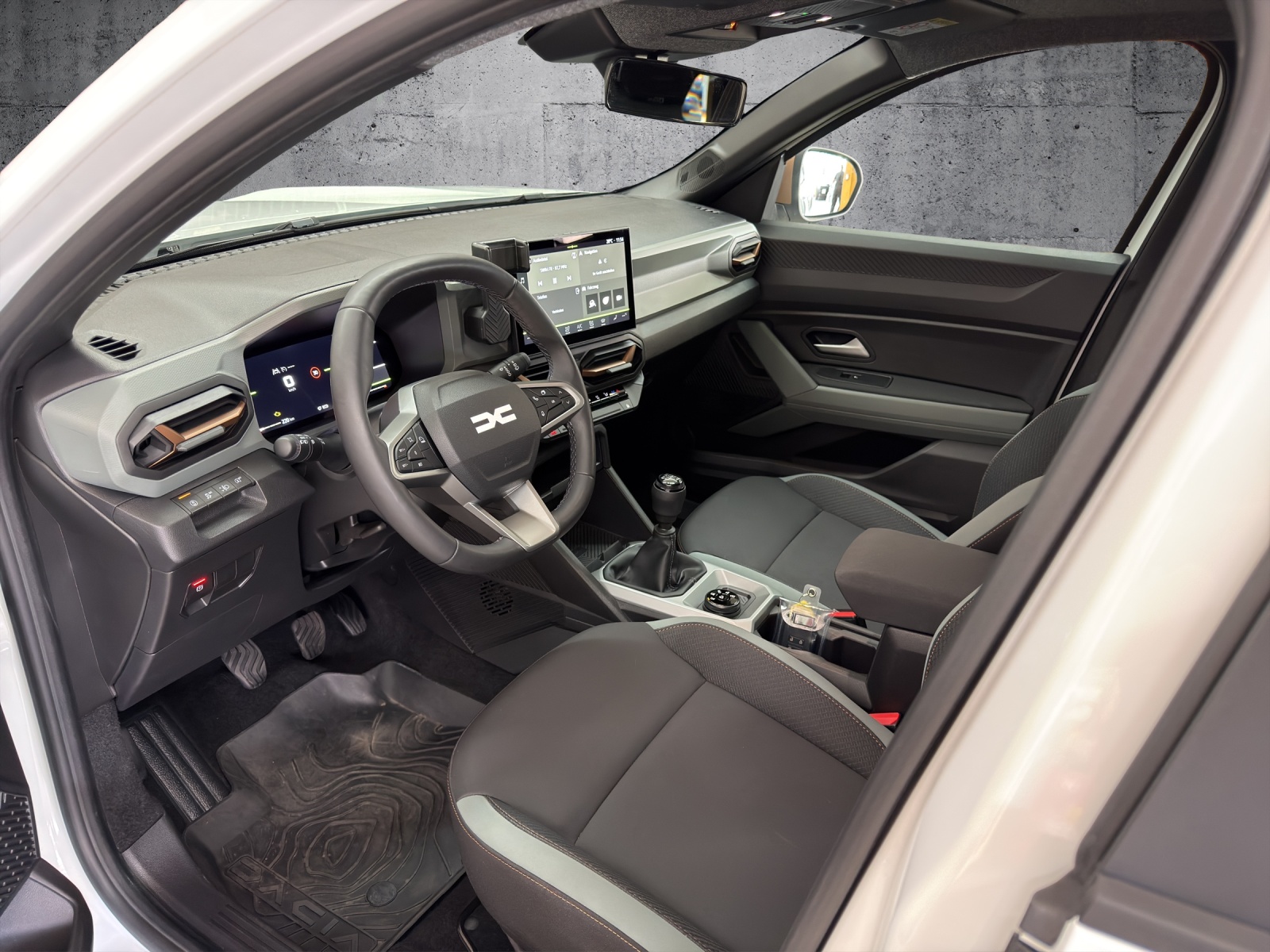 DACIA Bigster TCe 130 48V Extreme 4x4 *mit Anhängerkupplung*-image-19
