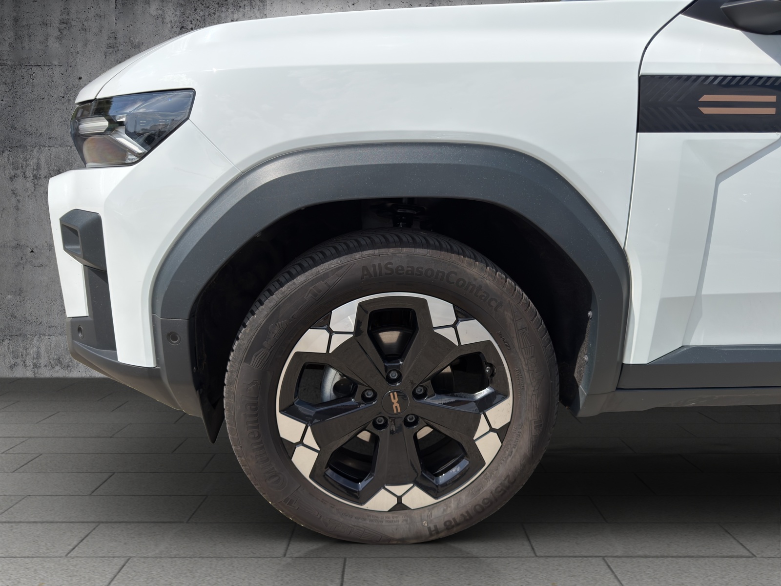 DACIA Bigster TCe 130 48V Extreme 4x4 *mit Anhängerkupplung*-image-27