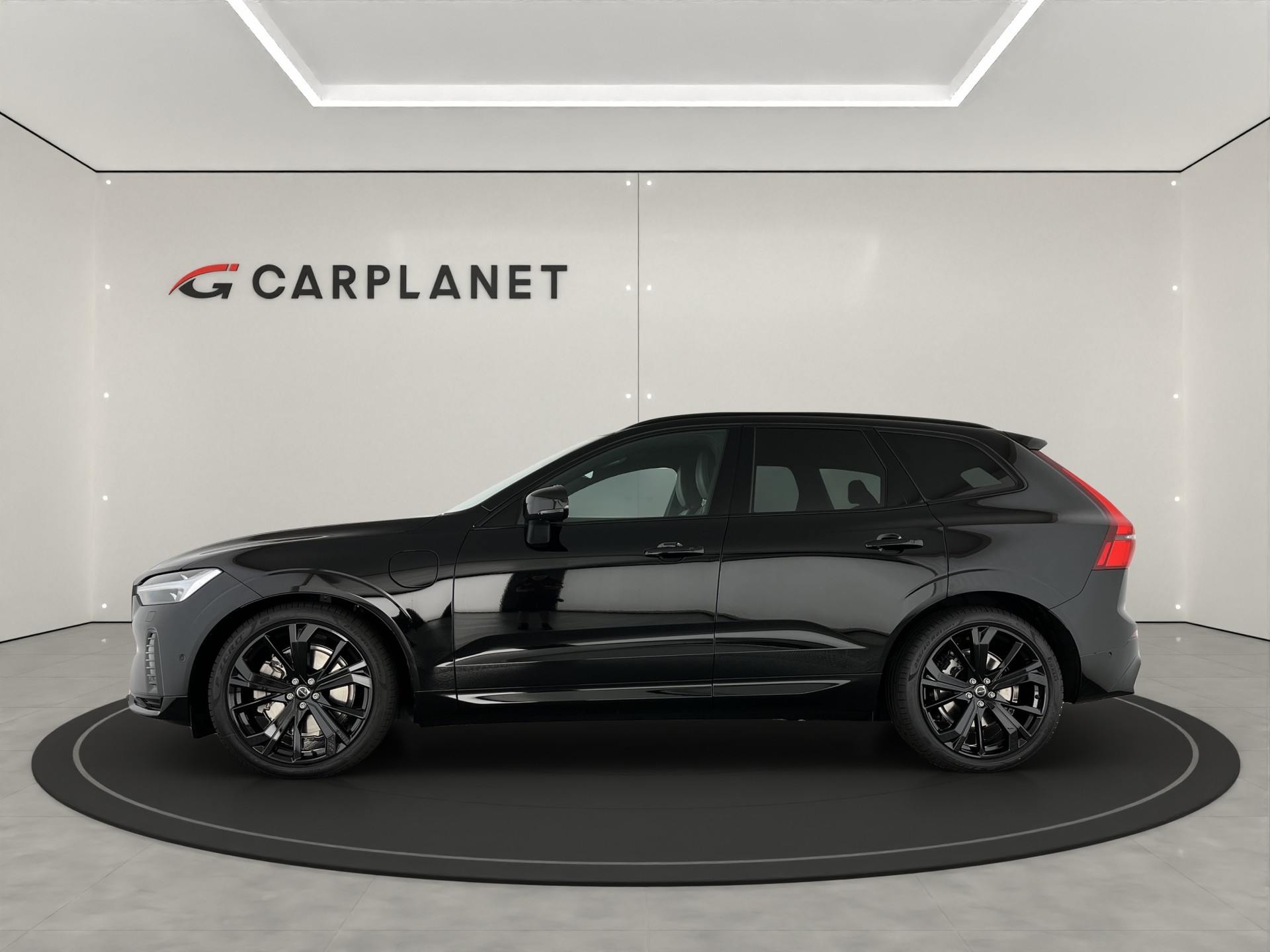 VOLVO XC60 2.0 T8 TE Black Edition eAWD-showroom-element-2