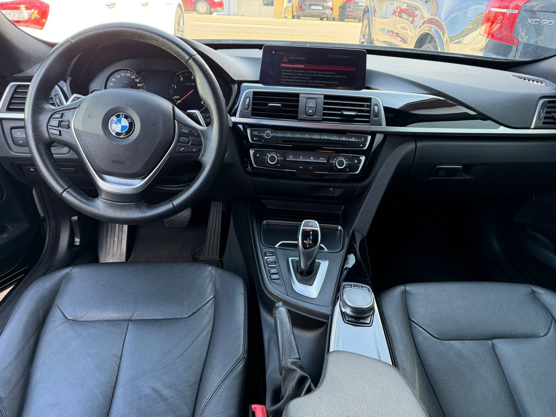 BMW 320d GT xDrive Luxury Line Steptronic-image-15