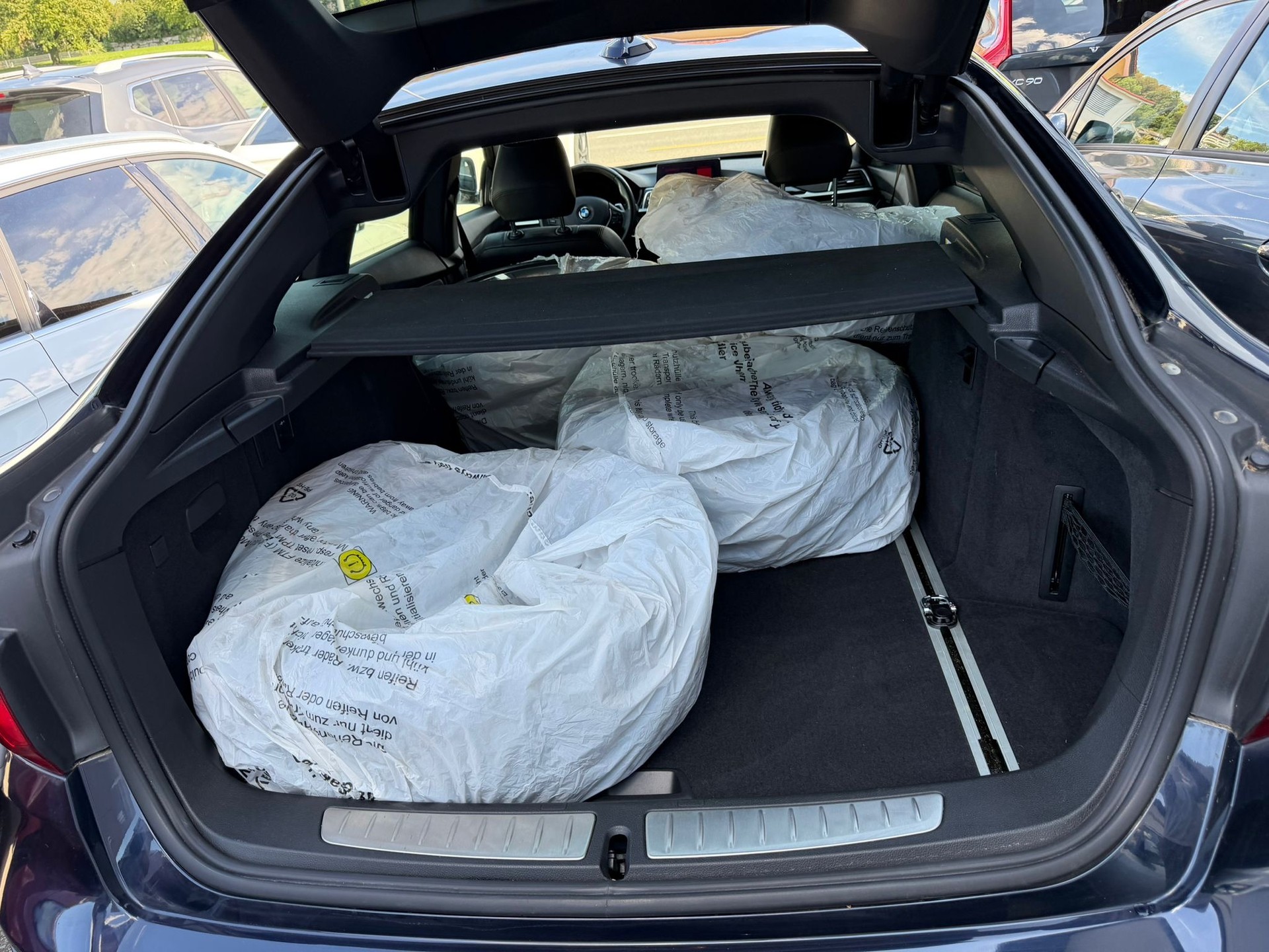 BMW 320d GT xDrive Luxury Line Steptronic-image-21