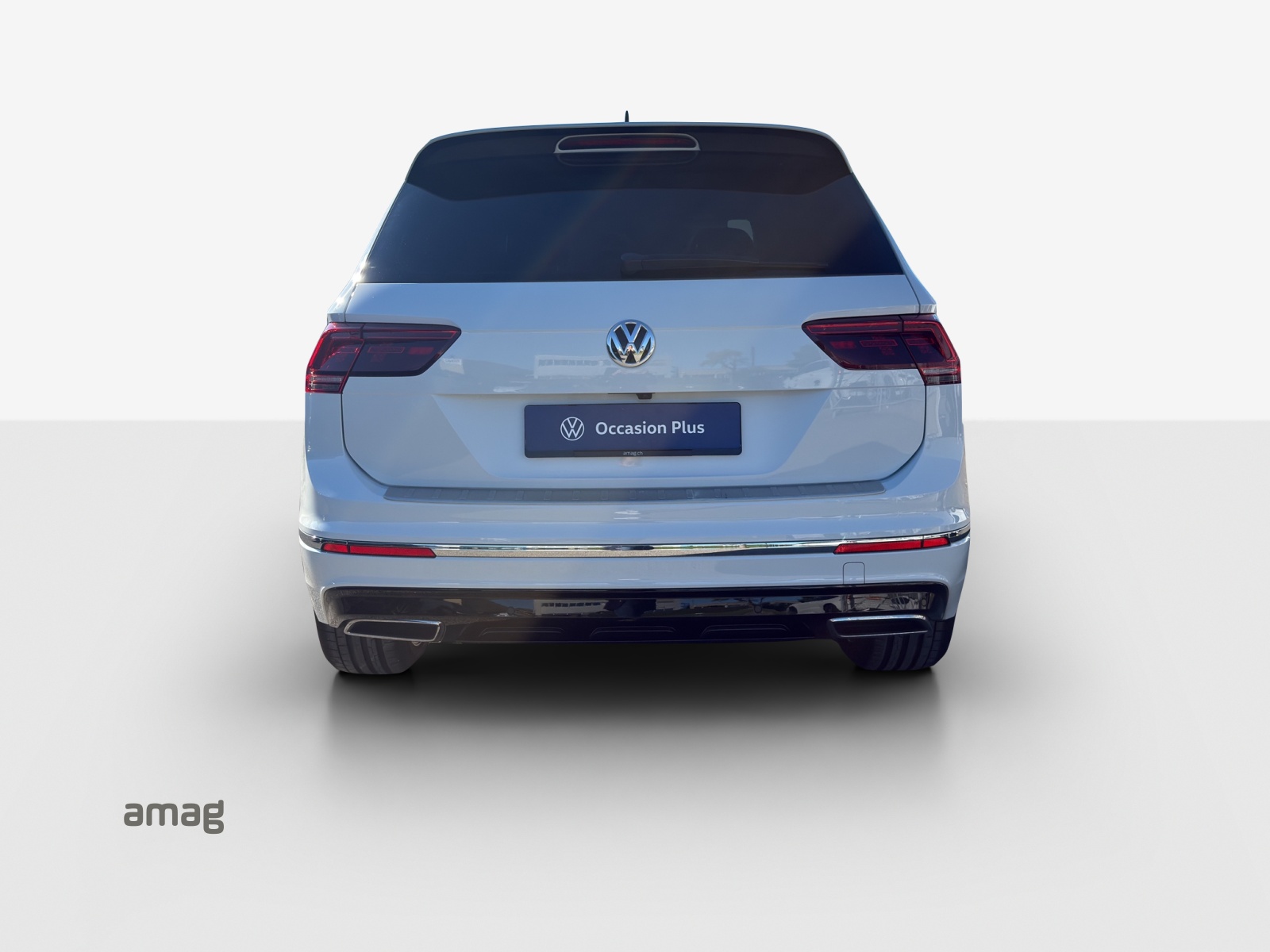 VW Tiguan 2.0TSI Highline 4Motion DSG-showroom-element-3