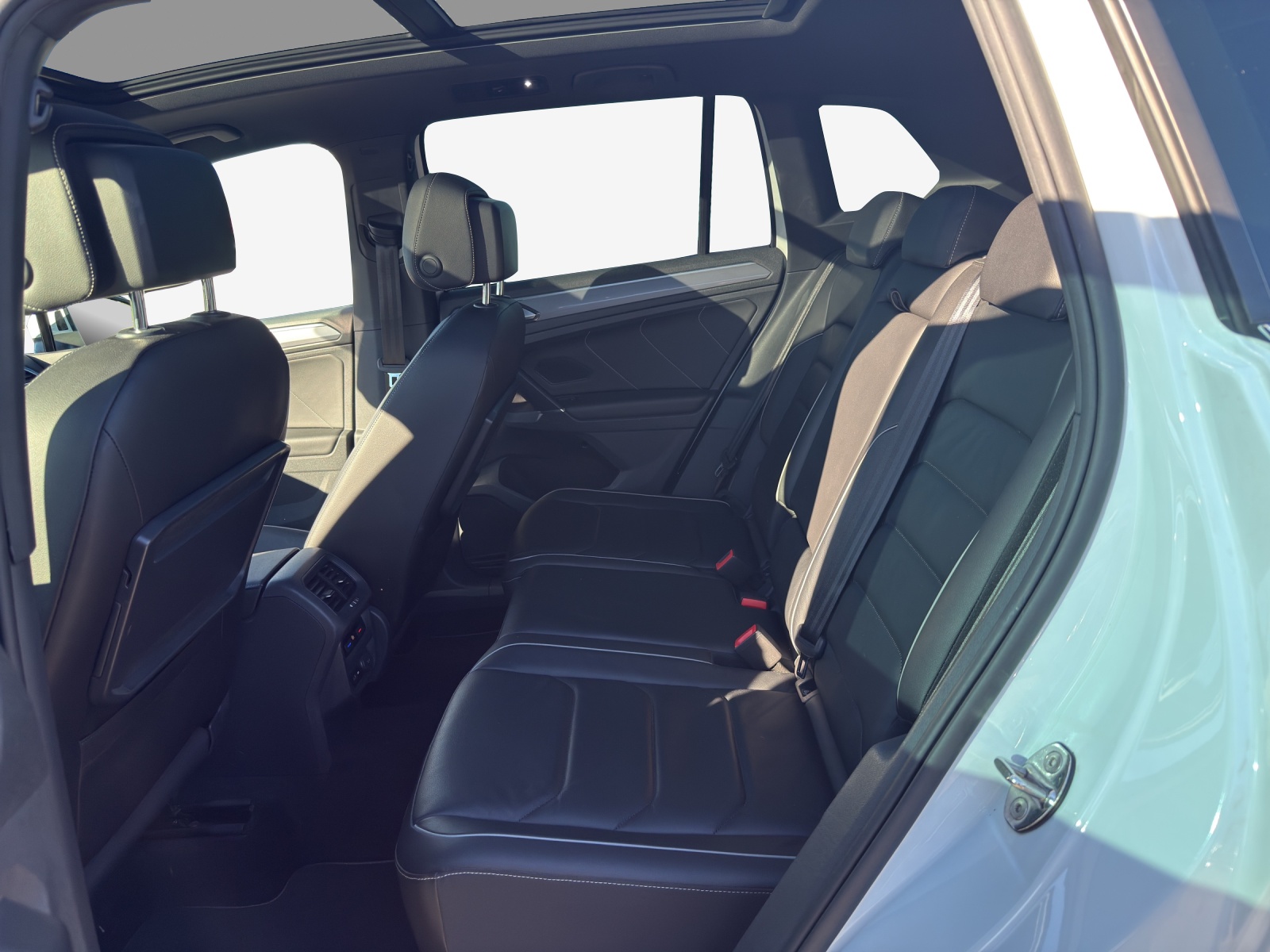 VW Tiguan 2.0TSI Highline 4Motion DSG-image-11