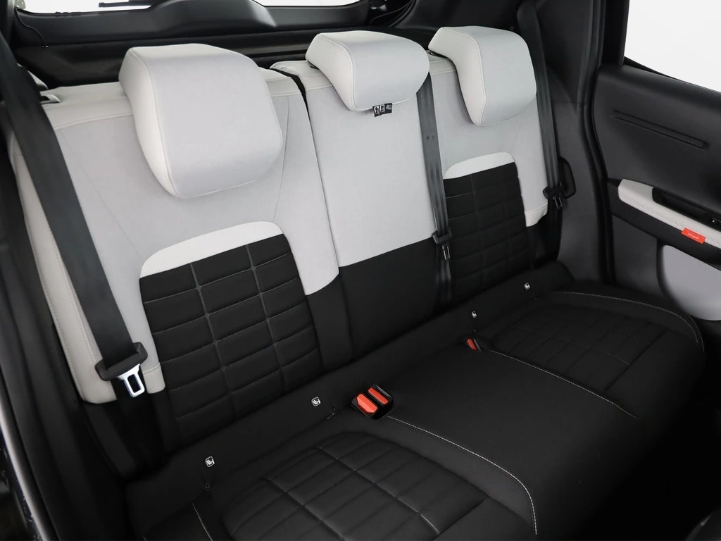 CITROEN C3 1.2 Hybrid Max-image-16