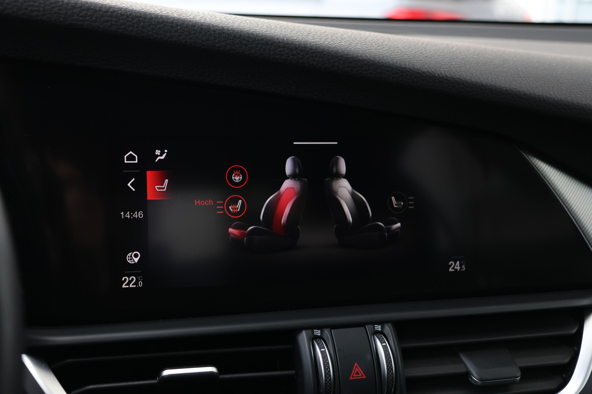 ALFA ROMEO Giulia 2.0 Veloce Q4 (CH)-image-24