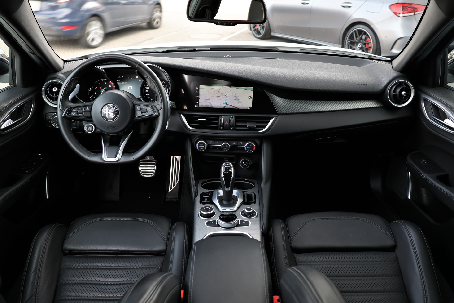 ALFA ROMEO Giulia 2.0 Veloce Q4 (CH)-image-15