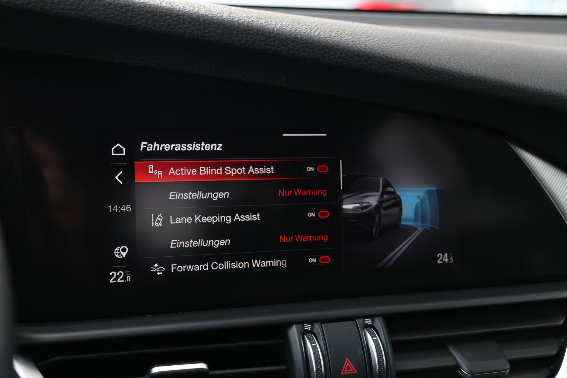 ALFA ROMEO Giulia 2.0 Veloce Q4 (CH)-image-21