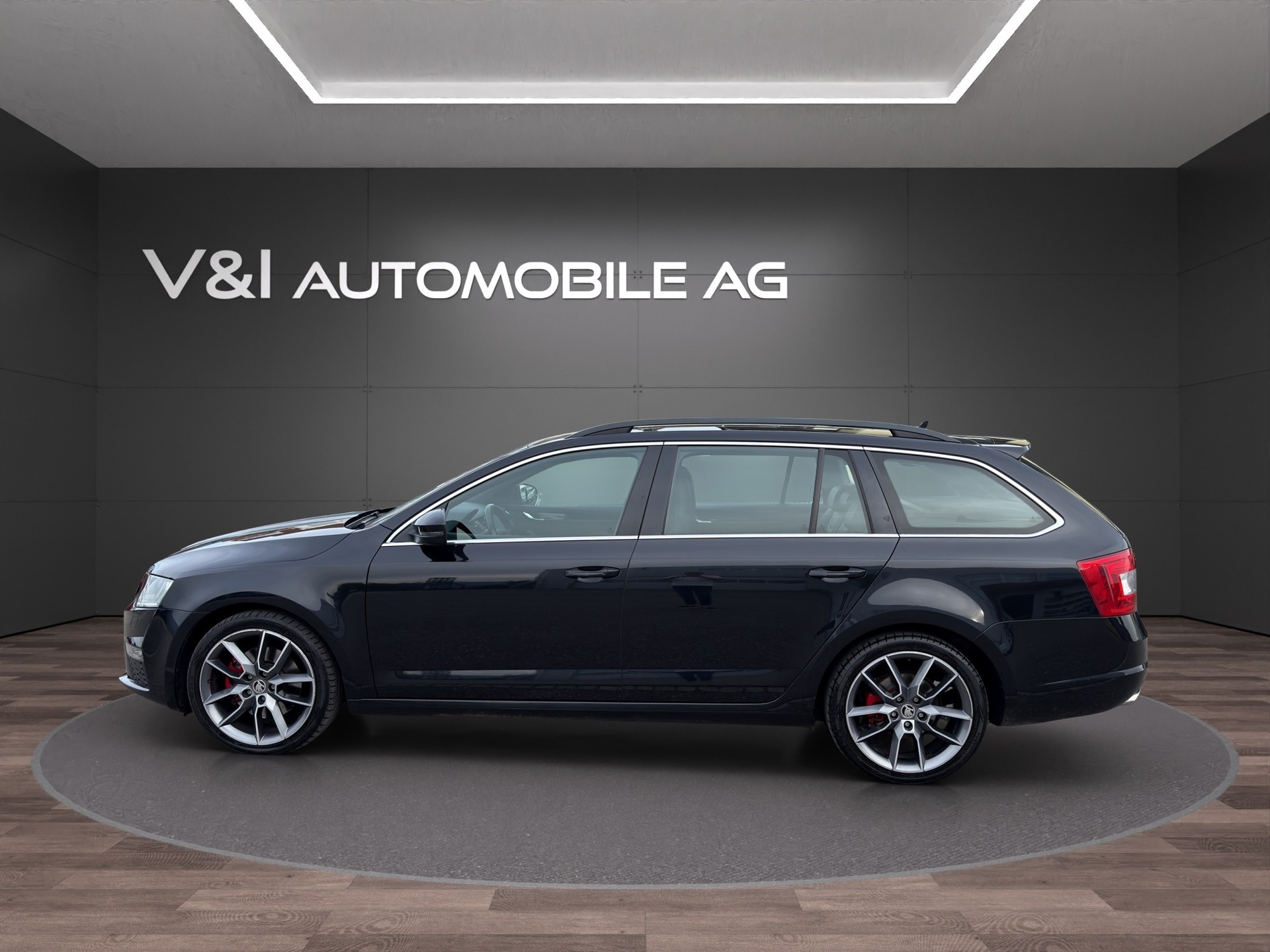 SKODA Octavia Combi 2.0 TDI RS 4x4 DSG-image-6