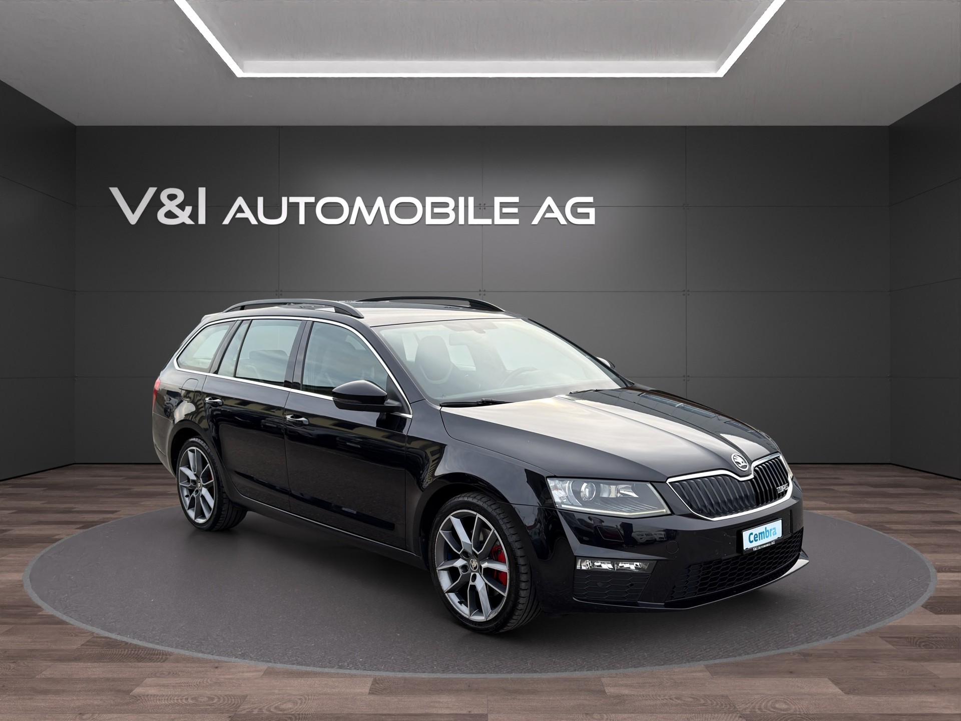 SKODA Octavia Combi 2.0 TDI RS 4x4 DSG-showroom-element-1
