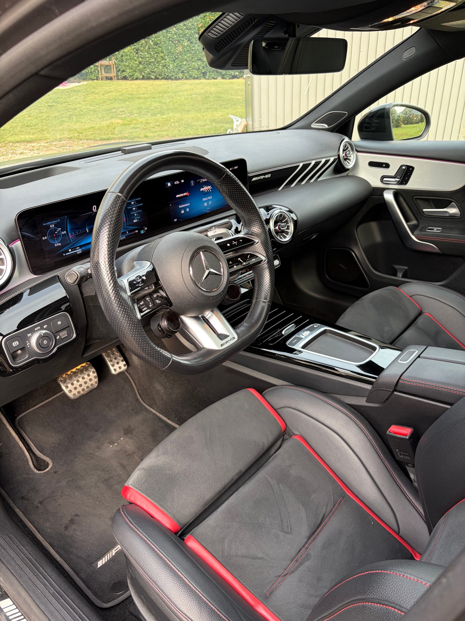 MERCEDES-BENZ A 45 S AMG 4matic+-image-3