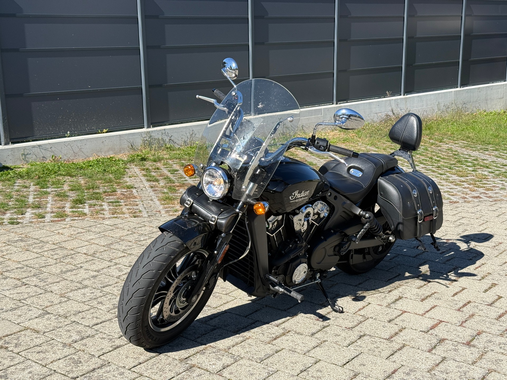 INDIAN Scout ABS-image-1