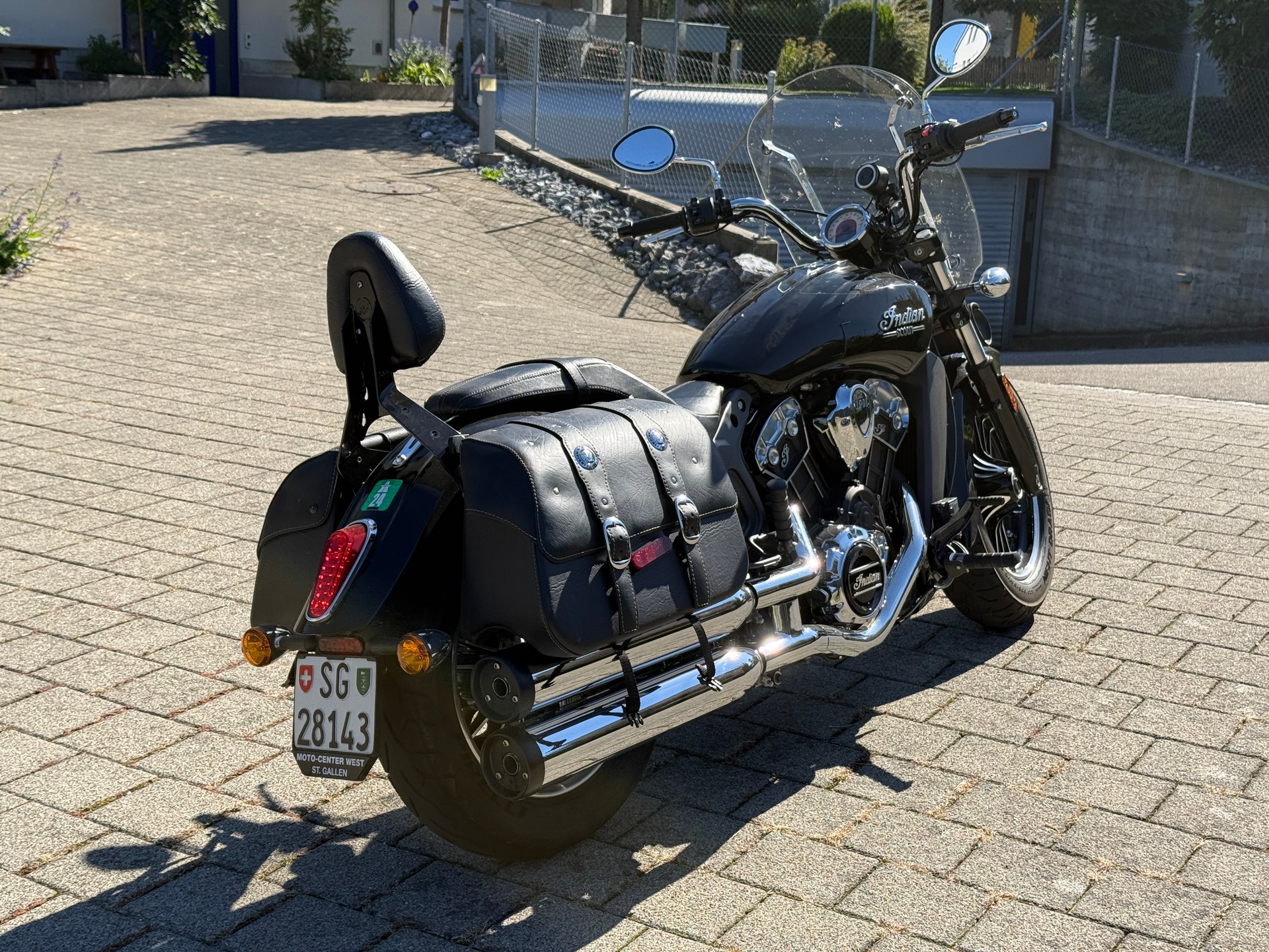 INDIAN Scout ABS-image-7