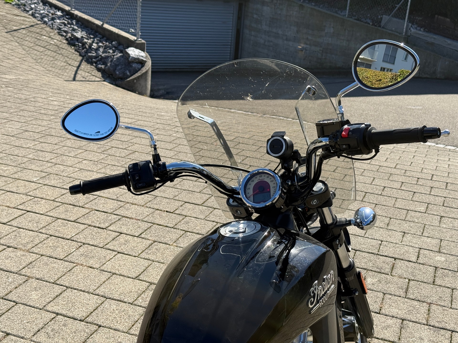 INDIAN Scout ABS-image-5
