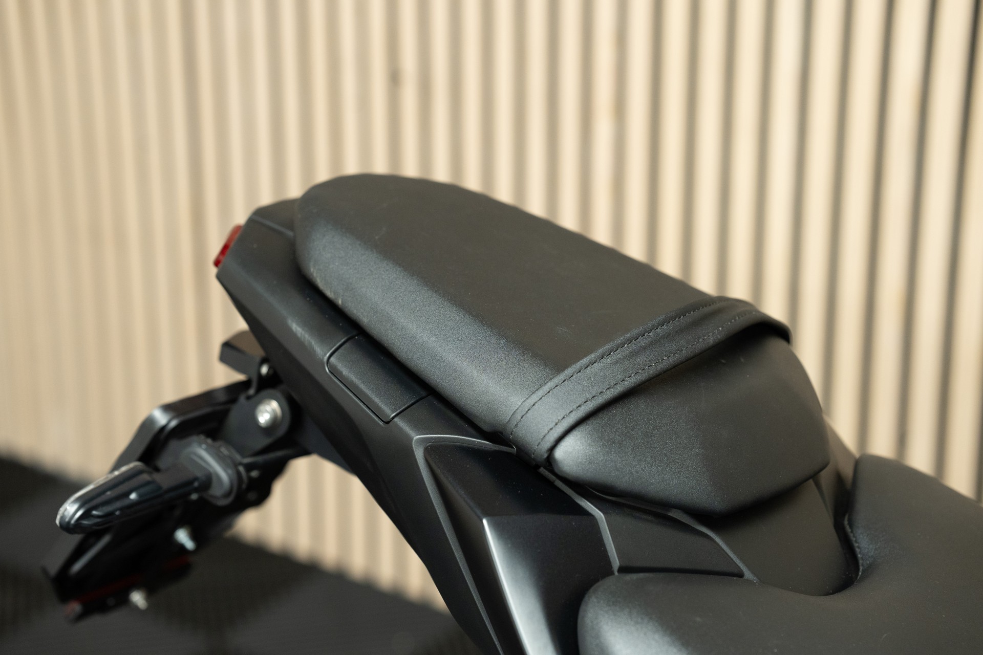 YAMAHA MT-07 Y-AMT mit Fahrwerkstieferlegung - Sitzhöhe nur 780mm!-image-5
