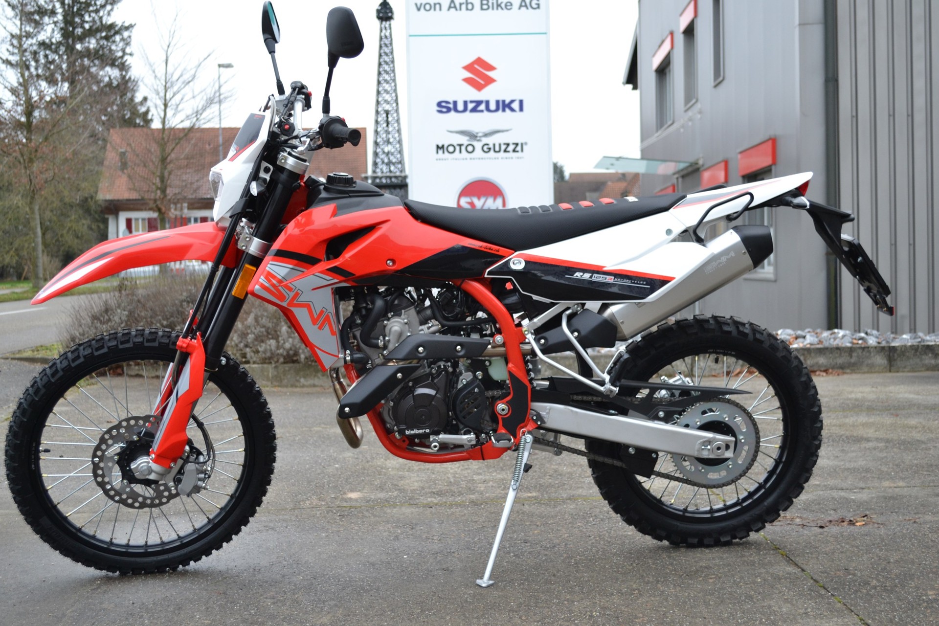 SWM RS125R CBS-image-3