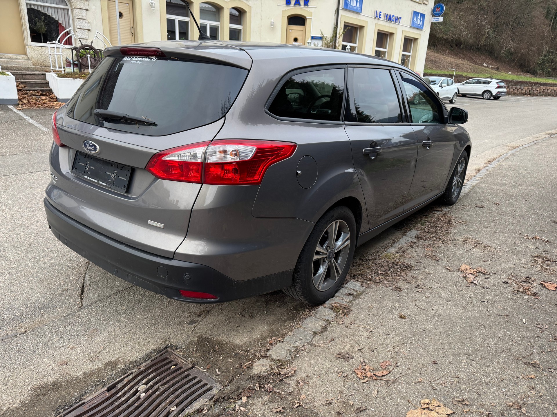 FORD Focus 1.0 SCTi Carving-image-4