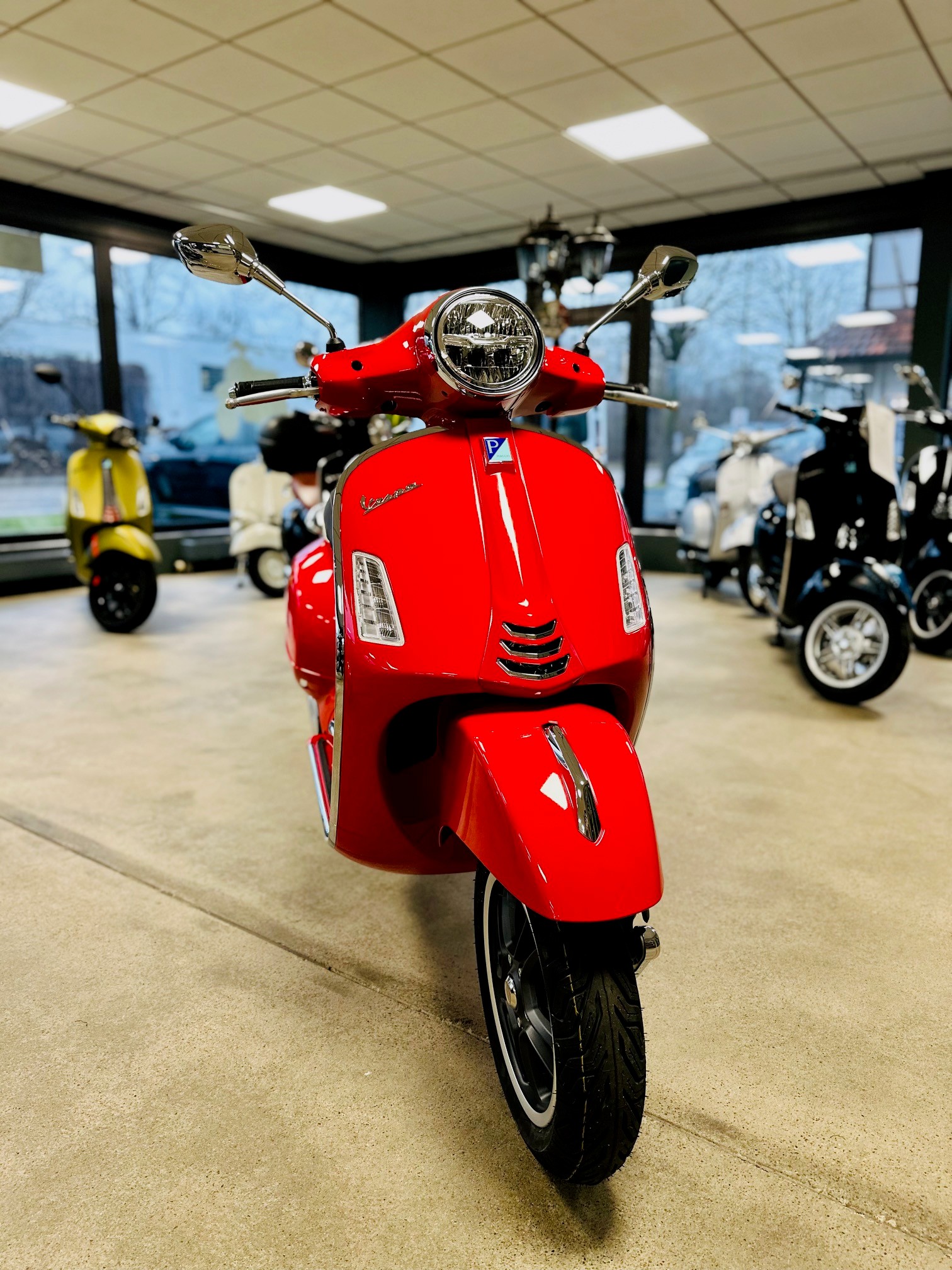 PIAGGIO Vespa GTS 125 Super RST Euro 5+