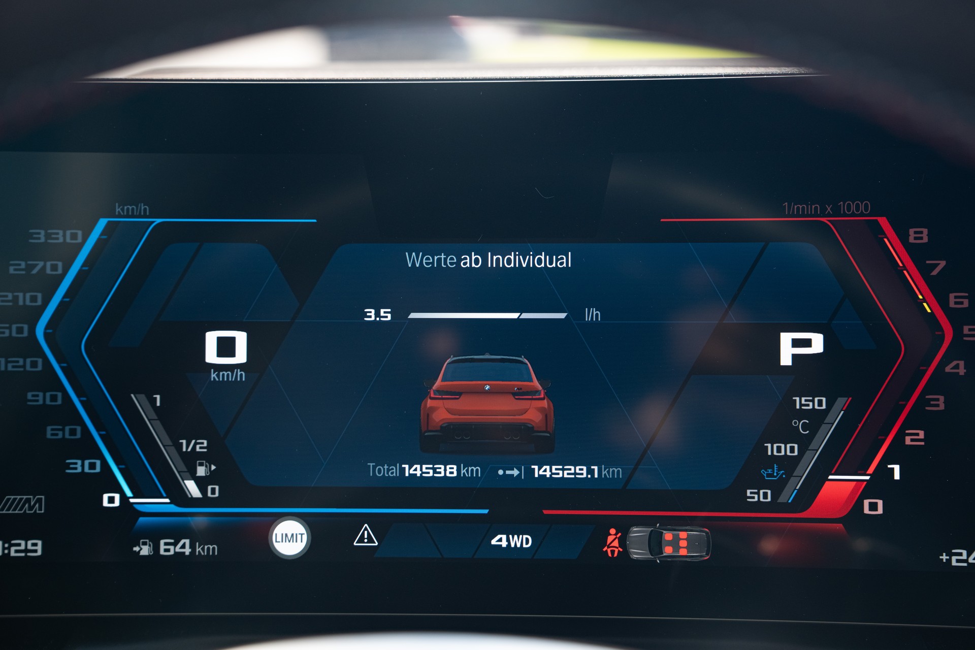 BMW M3 Touring xDrive Competition M-image-16