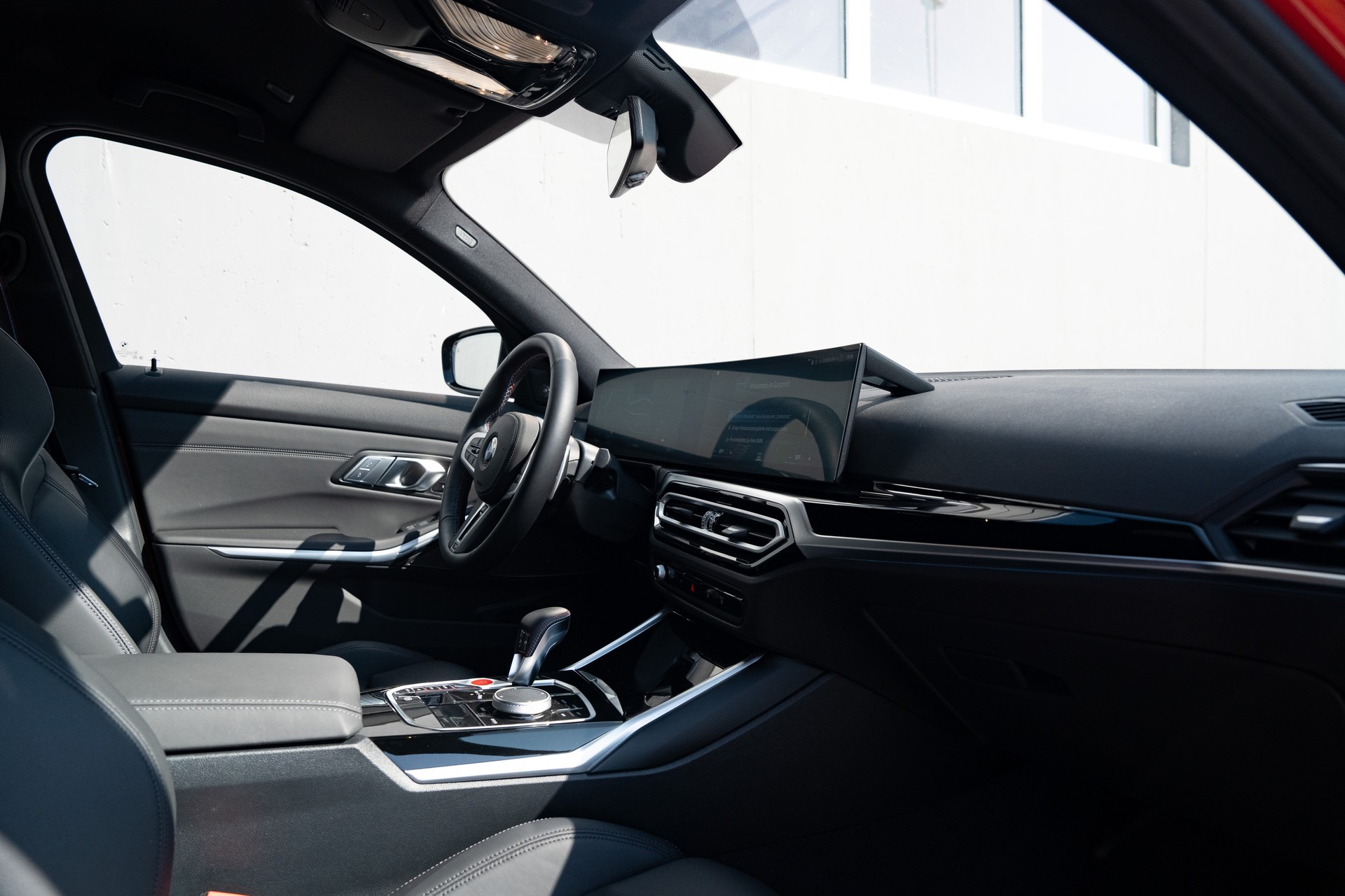 BMW M3 Touring xDrive Competition M-image-8