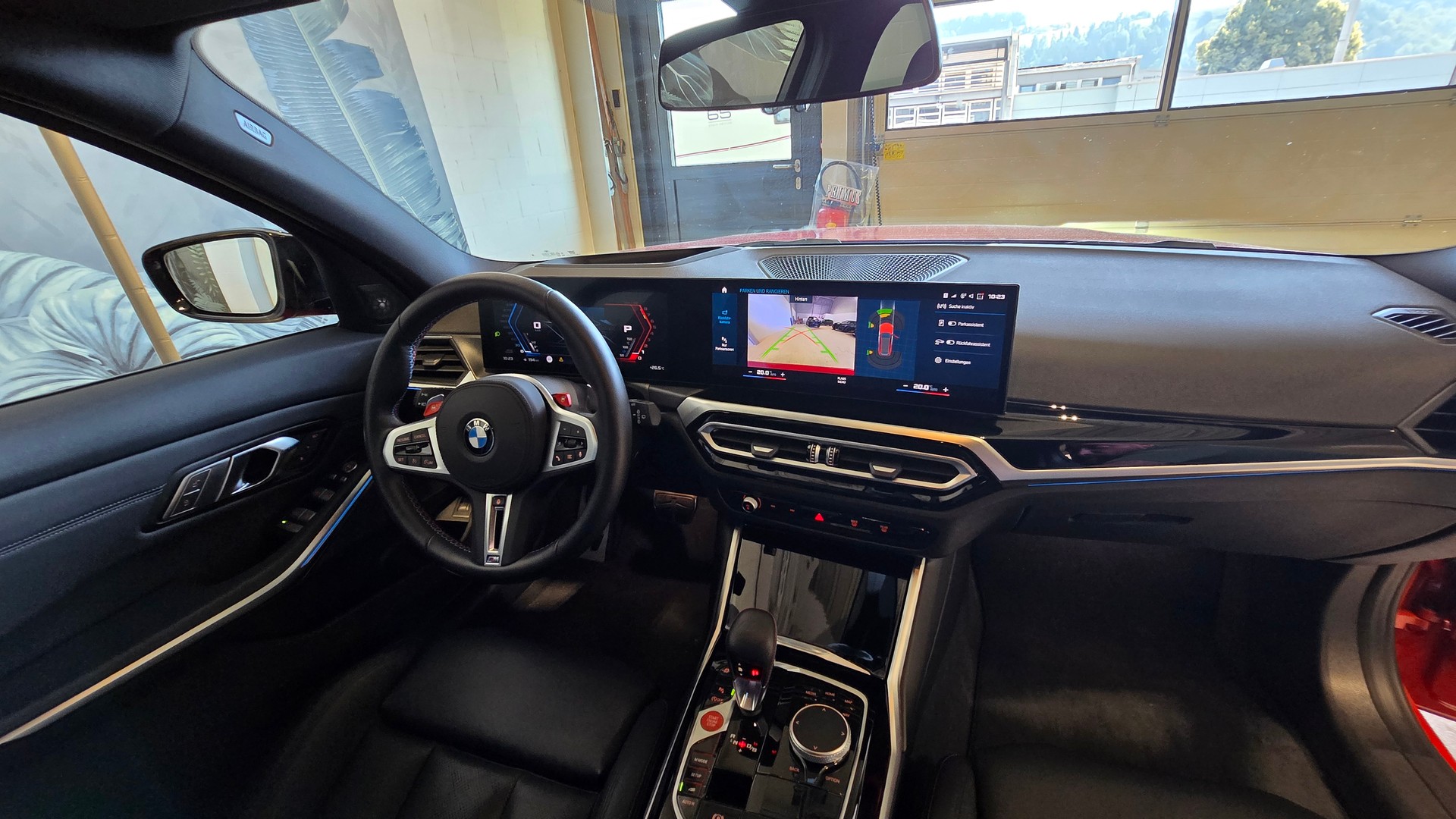 BMW M3 Touring xDrive Competition M-image-21
